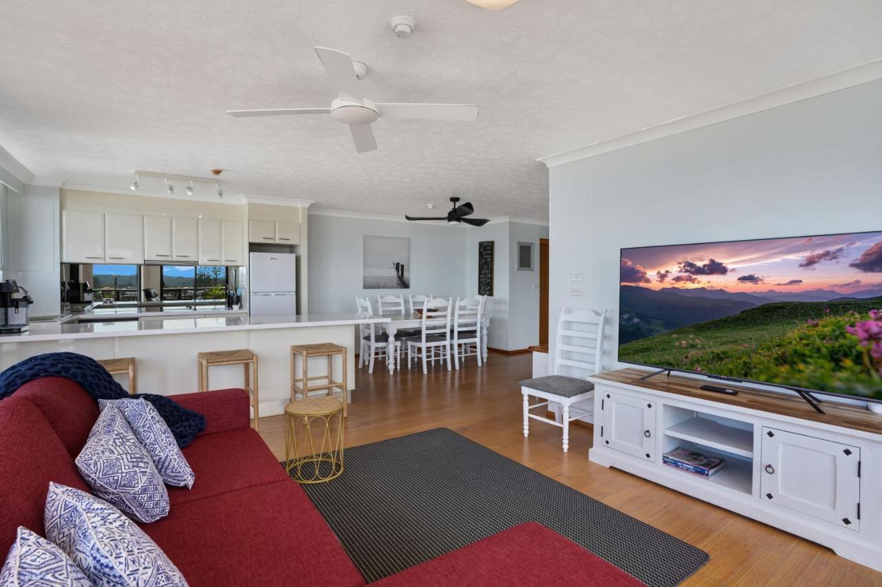 Beach Palms Holiday Apartments โกลด์โคสต์ ภายนอก รูปภาพ